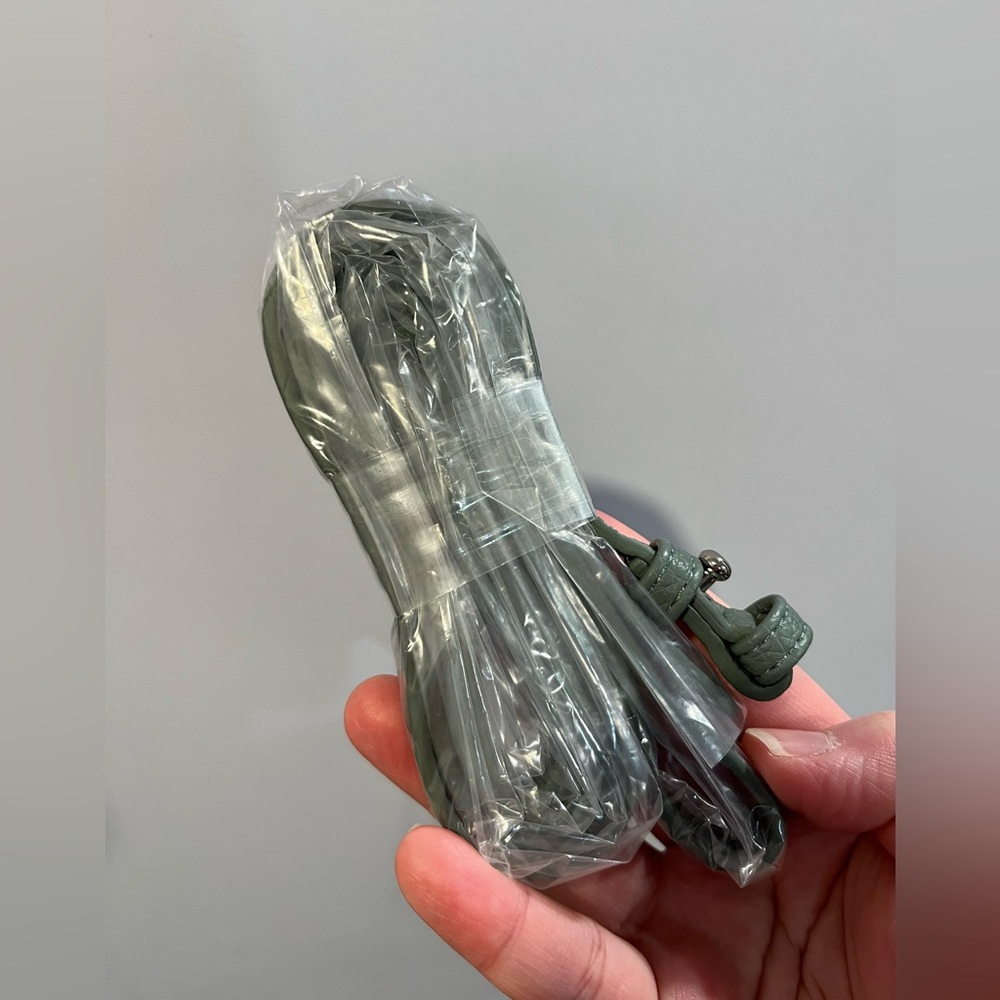 Clutch wallet - Picture 2 of 4